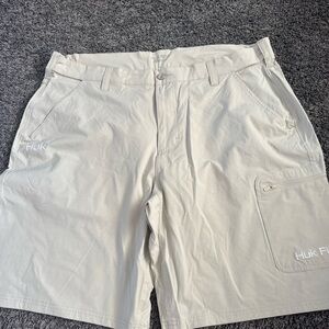 Huk Men's Light Tan Cargo Shorts